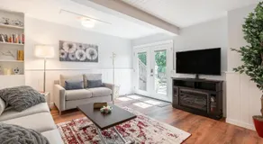 Laurelhurst - Cozy 1 Bedroom Apt Near Children’s Hospital and UW - Image 2