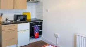 Encantador estudio apto para niños - Image 3
