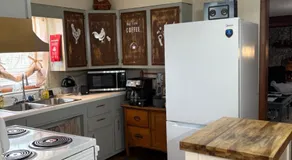 Sonnys place - Image 5