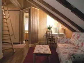 Historic Hotel Falken - Image 2