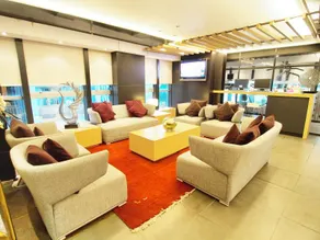 Yin Serviced Apartments - Image 2