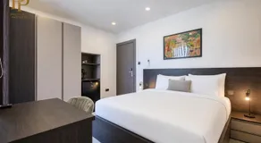 Urban 19 Residences The Executive Suite - Image 3