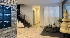 One bedroom apartment 5 min from the lift - Image 4