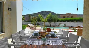 Annassa Experience Villa 2' walk from Almyrida beach - Image 2
