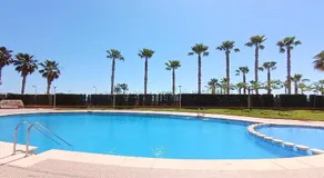 AYF 3 HABITACIONES EN 1ª LINEA DE PLAYA - Image 2