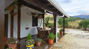 Espléndida casa totalmente equipada con piscina privada, terraza y jardín | Vistas a la montaña | Adaptada para teletrabajar | Admite perro - Image 4