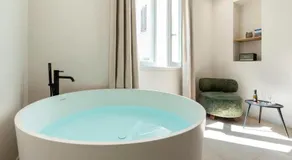 Mouchki - Image 3