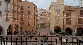 Plaça de l'Almudí, where else! - Image 3