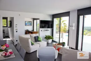 Luxury Villa with Jacuzzi - Costa Brava - Image 2