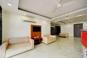 Restin Hotel Near Golf Course Road & Cyber City - Image 2