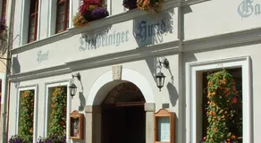 Hotel & Gasthof Dreibeiniger Hund - Image 3