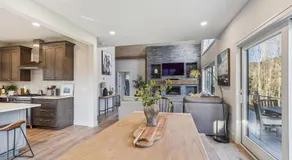 Hill House - Image 2