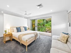 Spacious 3-Bed Home with Patio Near Beach - Image 2