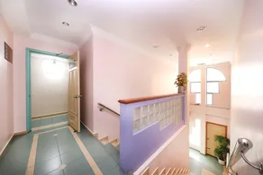 Famous Inn Hotel - Image 3