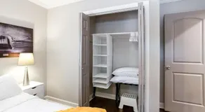 Lavish Living - 8 mins from Braves Stadium w/King - Image 4