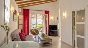 Appartement de vacances avec terrasse, barbecue et piscine | Vue montagne - Image 2