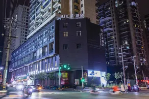 Huijin Hotel (Fuan Huaxing Spring City Branch) - Image 4