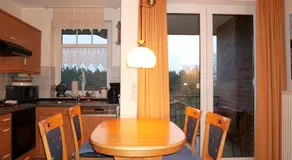 Haus Roland- Whg 15 mit Schwimmbad und Sauna - Image 3