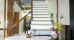 Hills and Hearts Luxury Villa - Image 3