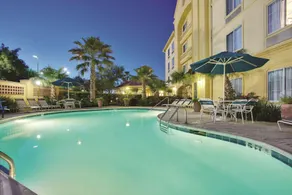 La Quinta by Wyndham Houston West Park 10 - Image 2
