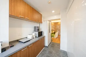 CityHome-Jing'An Temple, 4BRS 2BATHS - Image 4