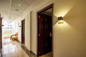 Summer Beach Hotel - Back Beach - Image 4