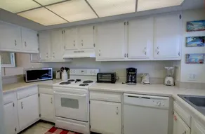 351 El Matador 2 Bedroom Condo by RedAwning - Image 4