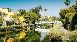 Artsy Venice Beach Canals Studio w/Rooftop & Sauna - Image 3