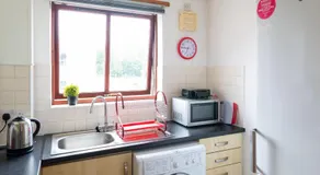 Bothwell Court Apartments - Image 4