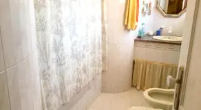 Appartement avec piscine | Adapté au travail à distance - Image 2