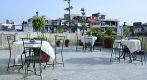 Hotel Bani Park Palace - Image 4