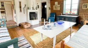Charming Cottage by Lake in Torsebo - Image 2