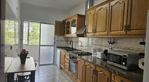 Light Spacious Almada Apartment - Image 5