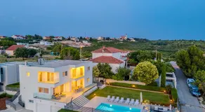 New Luxury Villa "Via" - Image 5