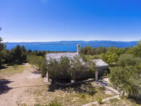 House Ivan - Image 3
