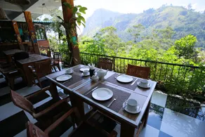 Rock side inn - Ella - Image 4