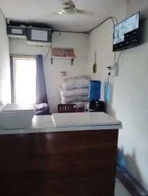 KVM Lodge - Image 3