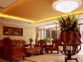 GreenTree Inn Jiangxi Shangrao Qianshan Ehu Avenue Express Hotel - Image 3