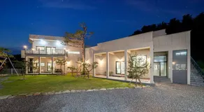 Gapyeong Story 166 Pool Villa - Image 3