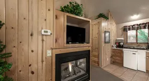 Shadow Mountain Lodge and Cabins - Image 5