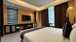 Duyên Hùng Premier Hotel - Image 4
