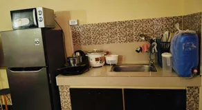 102 Plaza overlooking room - Image 4