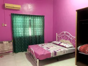 HOMESTAY TEPI PANTAI CRYSTAL BAY - Image 3