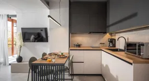 Senaon Urban Living Euphoria with Jacuzzi - Image 4