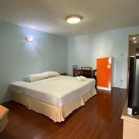 City Residence - Image 2