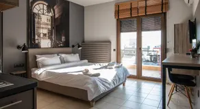 4 Seasons Luxury Apartments - Image 2