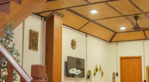 Buri Gallery House - Image 3