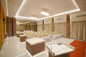 Hotel Singhs' Vashi Navi Mumbai - Image 4
