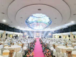 Pacific Palace Hotel - Image 3