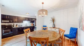 Updated townhome with grassy yard grill open layout W&D & AC - Image 3